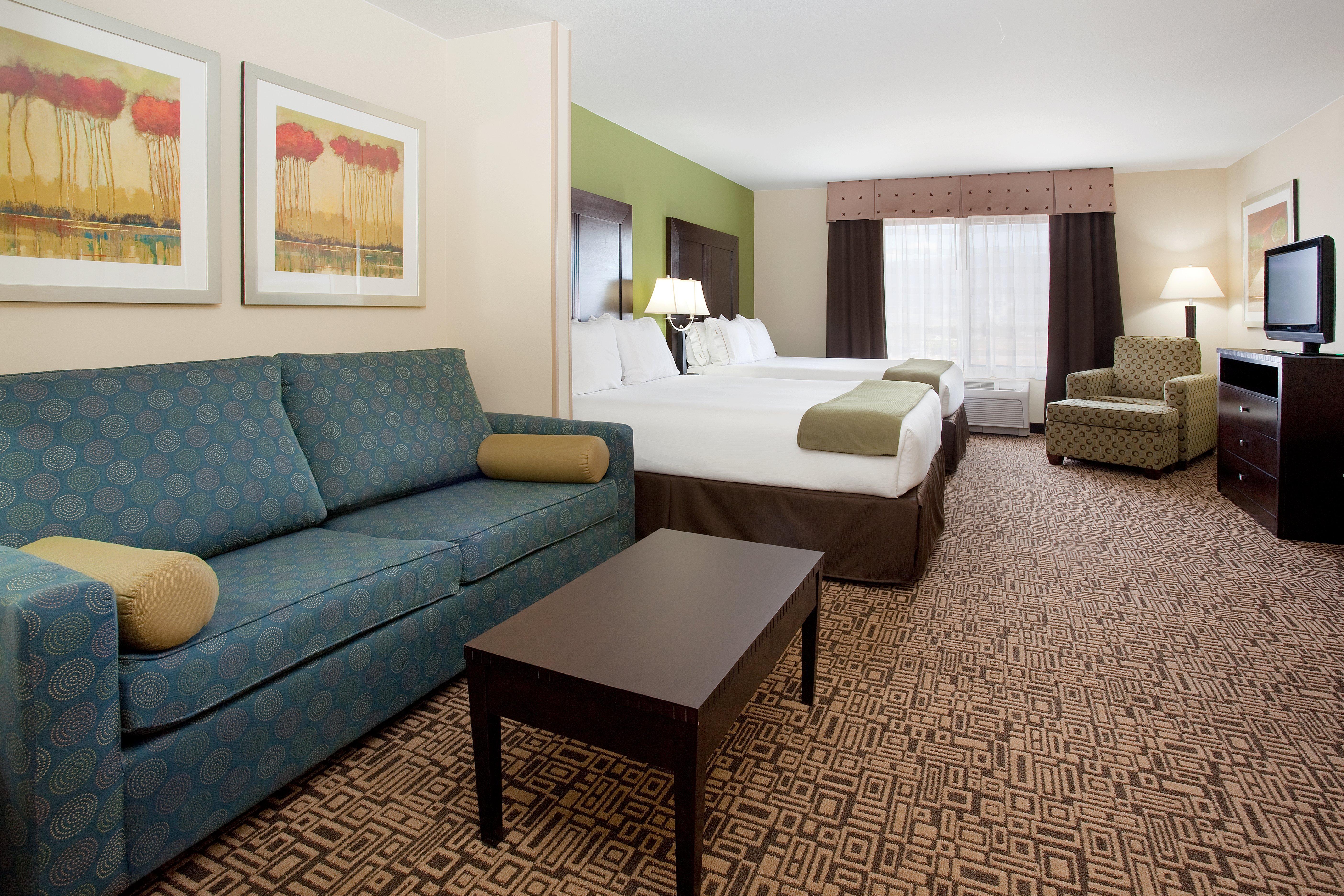 Holiday Inn Express Richfield By Ihg Exterior photo